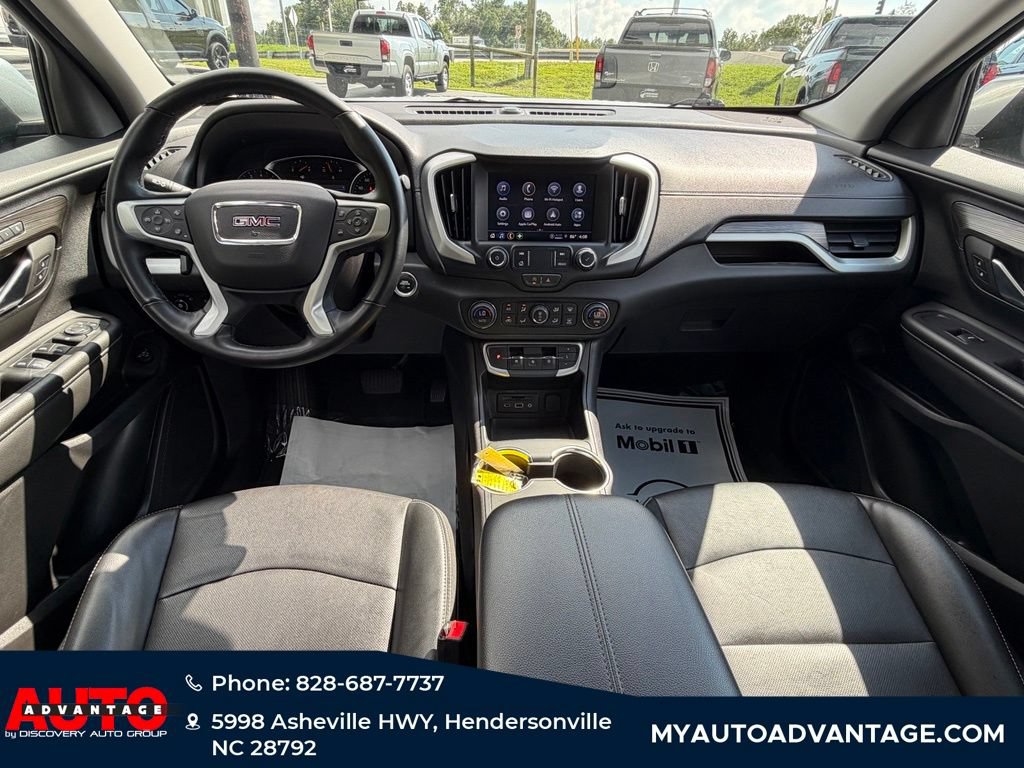 Used 2024 GMC Terrain SLT AWD/4WD image 7