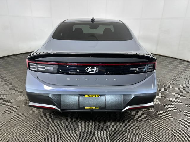 Used 2025 Hyundai Sonata SE FWD image 4