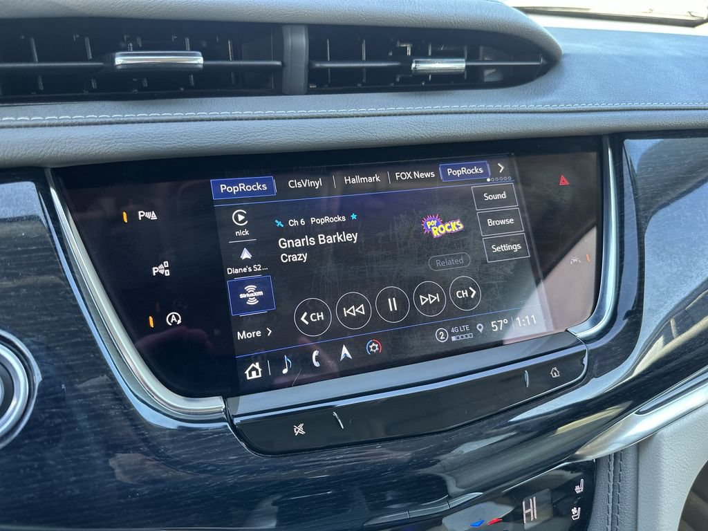 Used 2024 Cadillac XT6 Premium Luxury w/ Technology Package AWD/4WD image 16