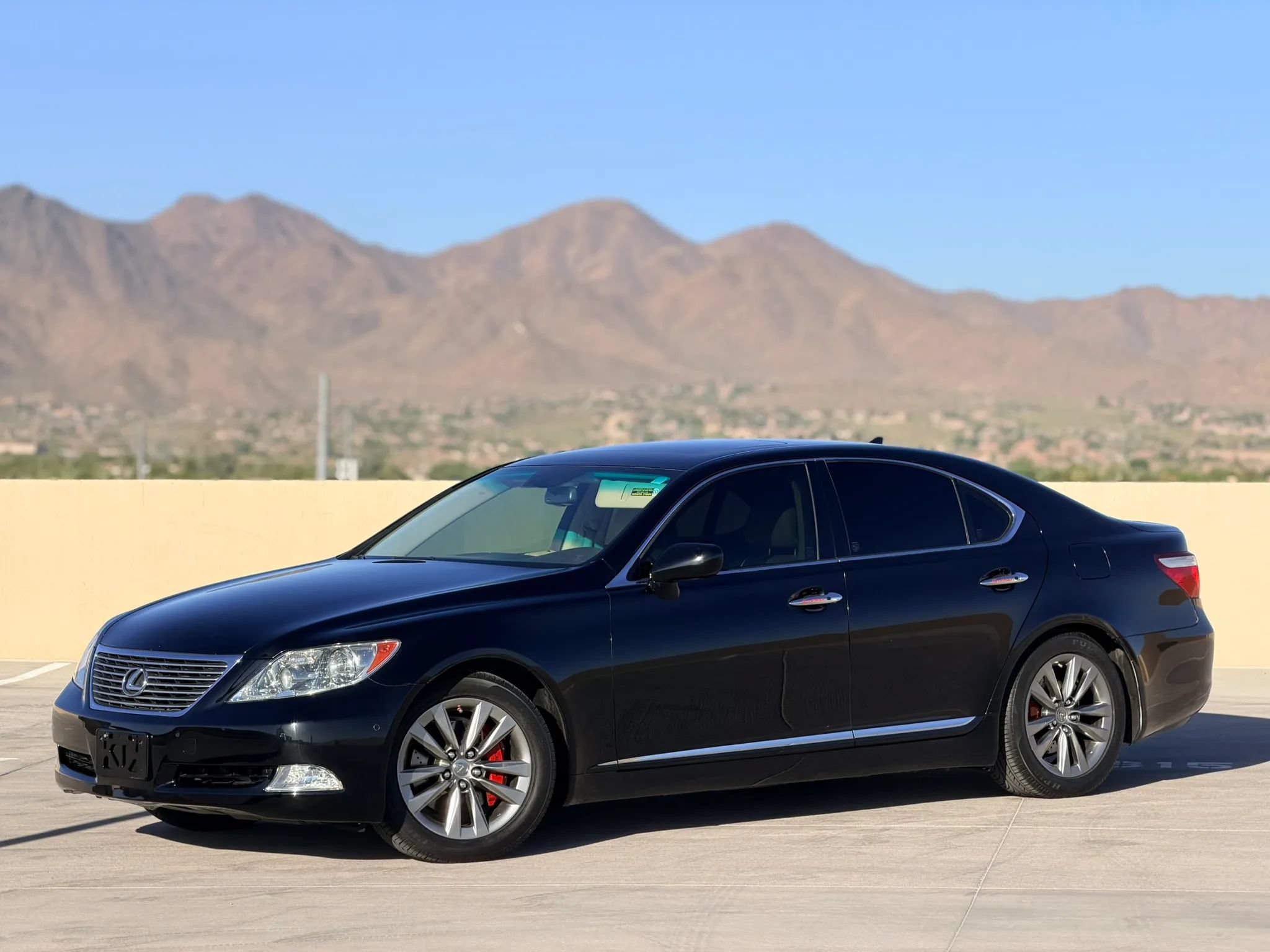 Used 2007 Lexus LS 460 RWD image 7
