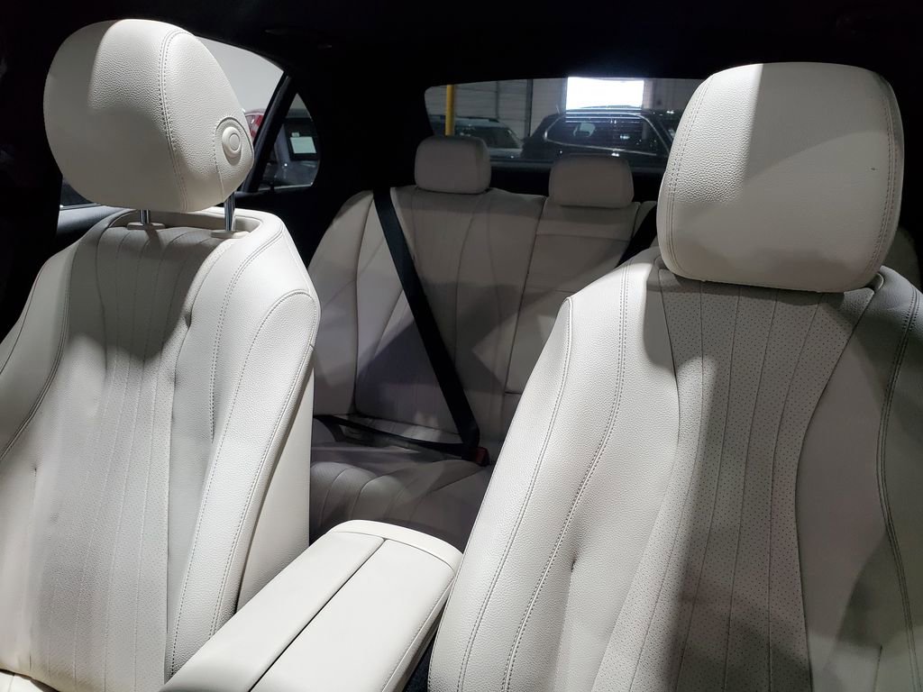 Used 2020 Mercedes-Benz E 350 Sedan image 36