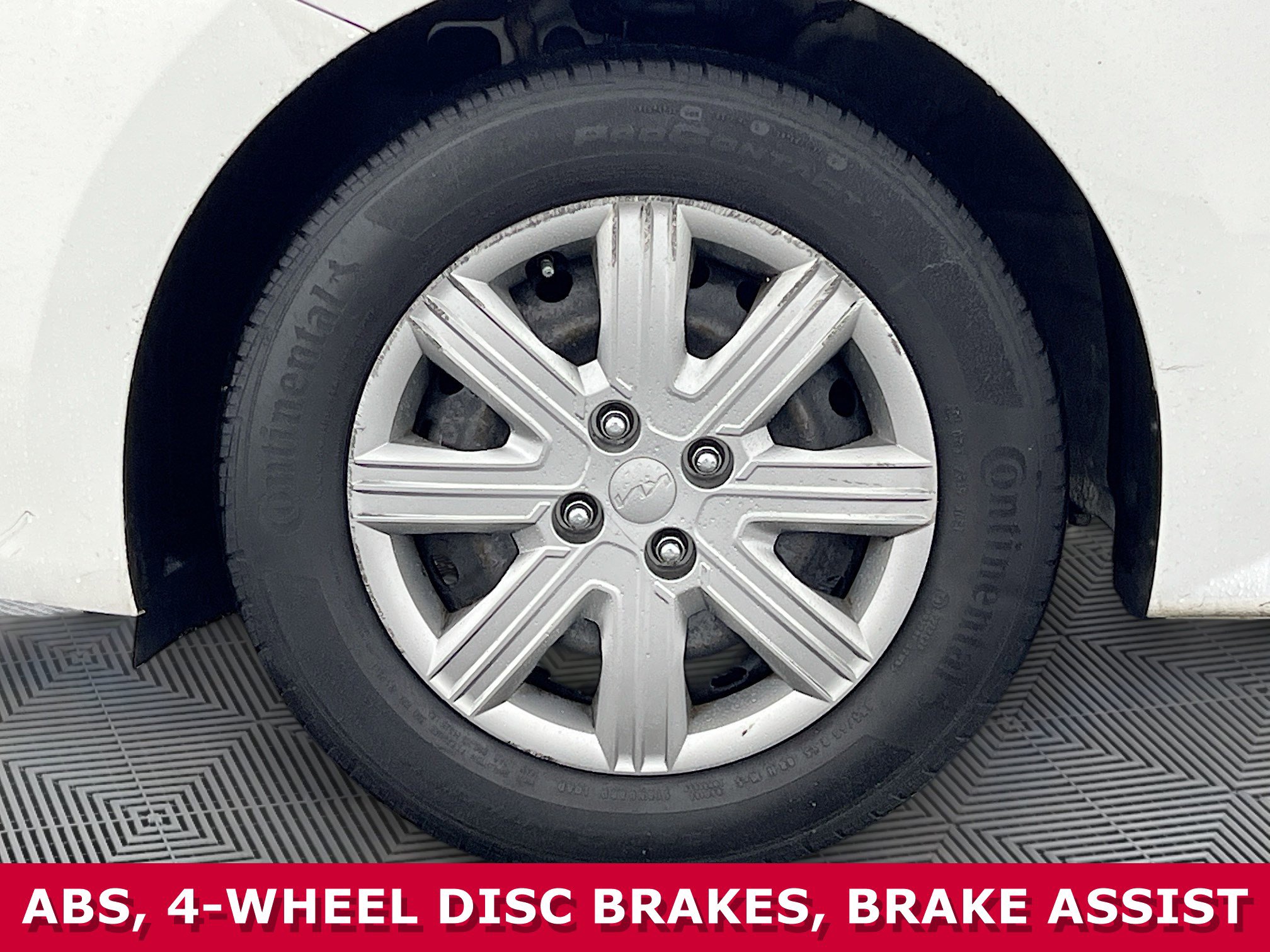 Used 2023 Kia Rio LX image 31