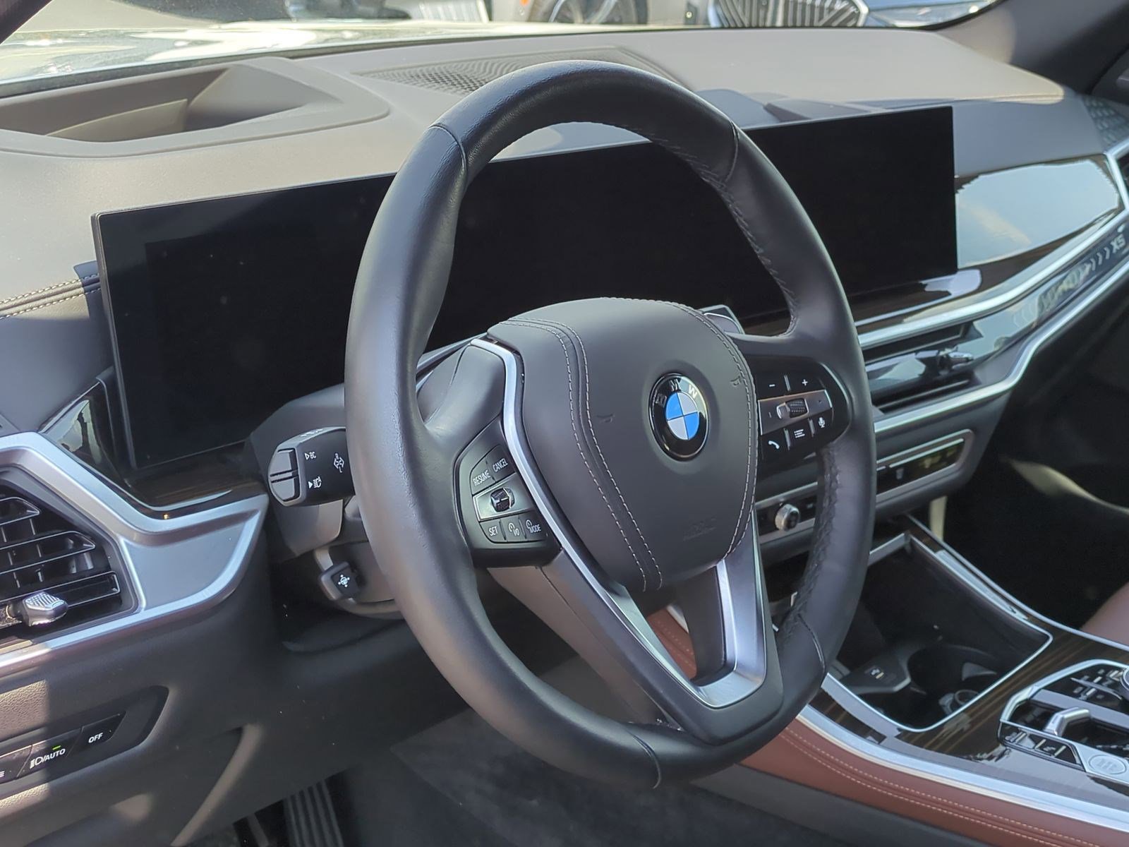 Used 2026 BMW X5 xDrive40i image 18