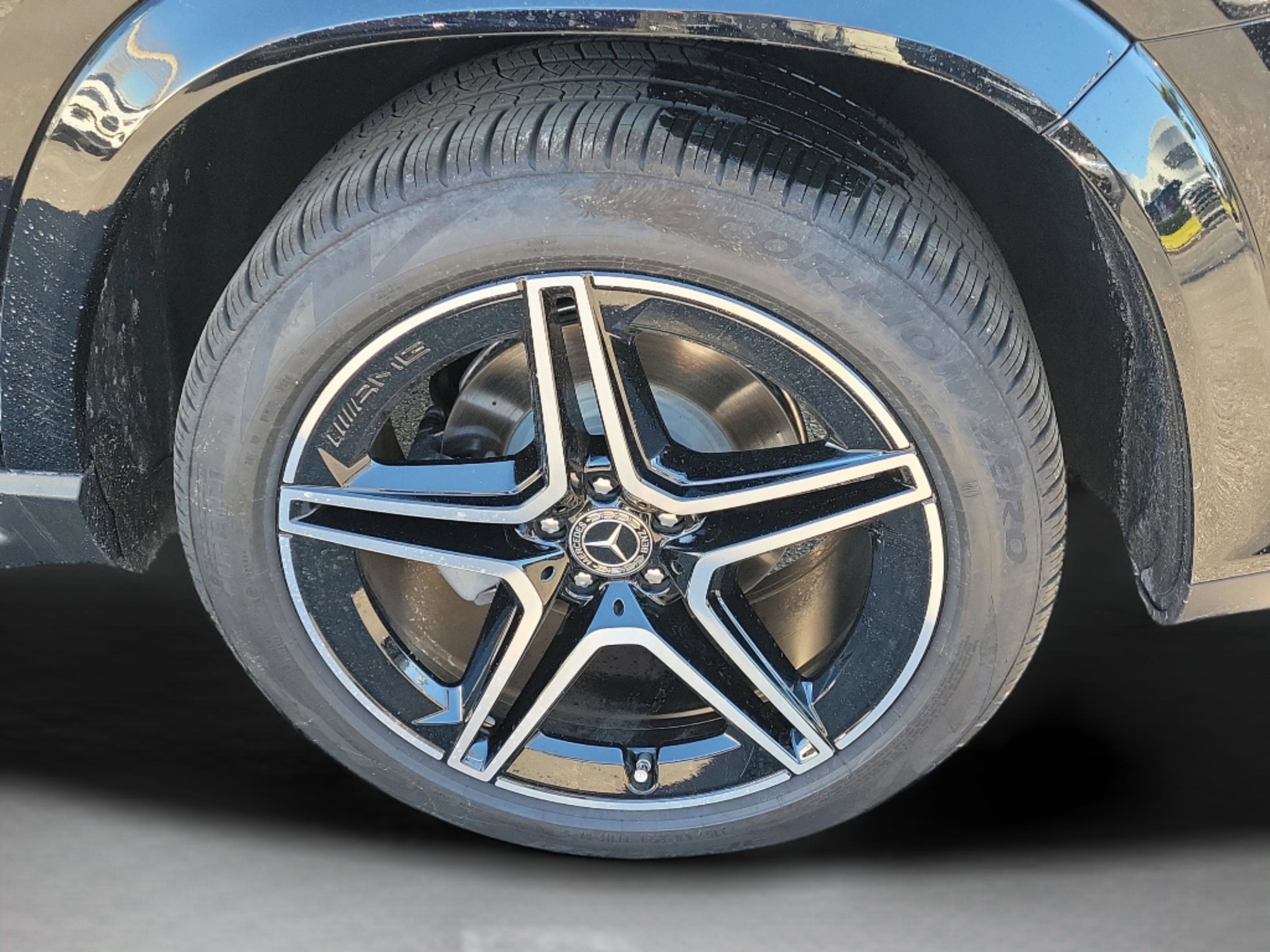 Certified 2026 Mercedes-Benz GLS 450 4MATIC image 36