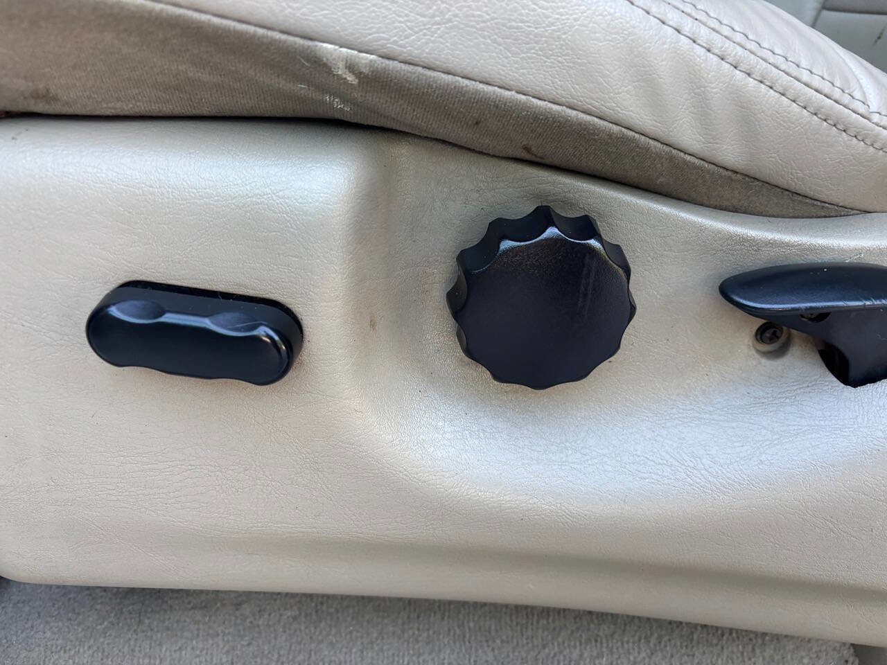 Used 2007 Ford F350 Lariat RWD image 28