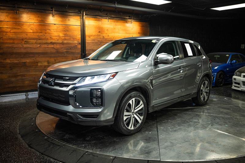 Used 2024 Mitsubishi Outlander Sport SE AWD/4WD image 2