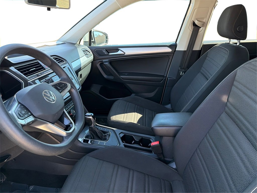 Used 2022 Volkswagen Tiguan S image 10