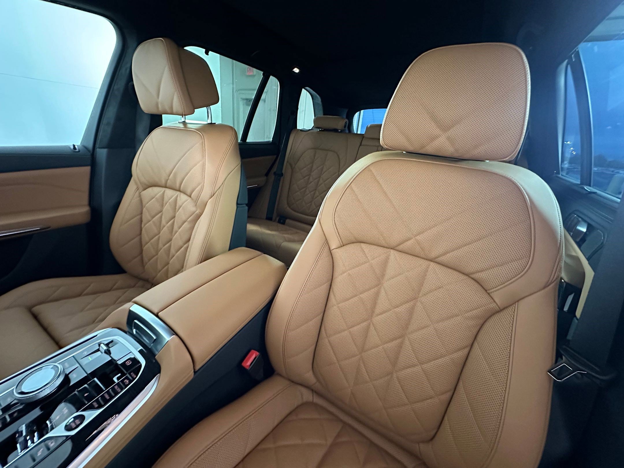 New 2026 BMW X5 xDrive50e w/ Executive Package image 22