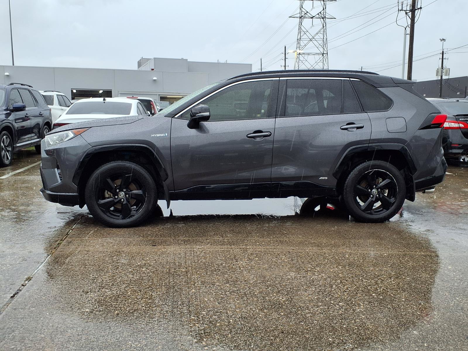 Used 2020 Toyota RAV4 XSE AWD/4WD image 23