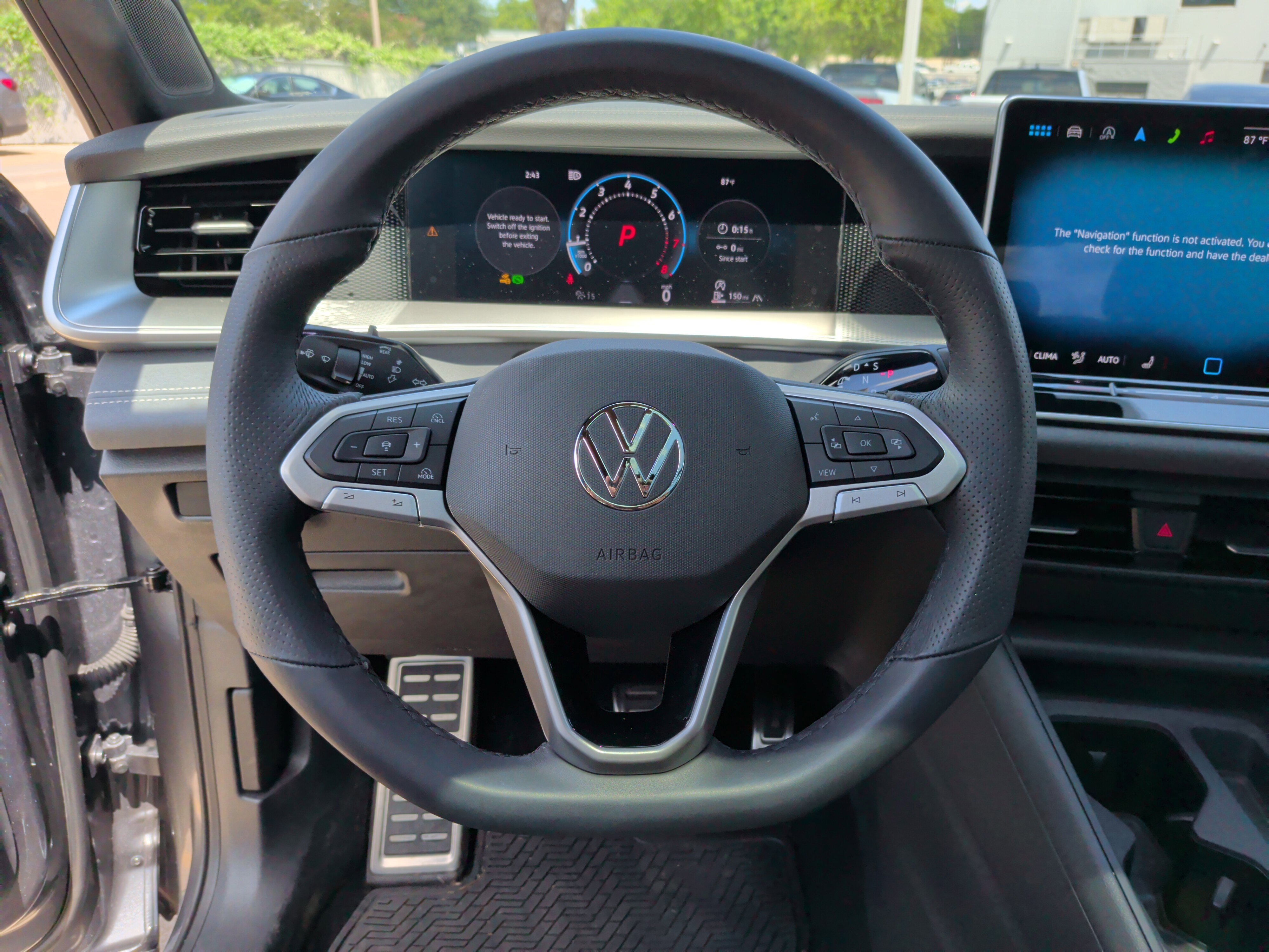 Used 2025 Volkswagen Tiguan SE R-Line AWD/4WD image 20