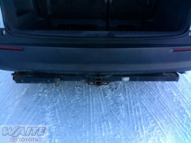 Used 2021 Toyota Sienna XLE w/ XLE Plus Package image 4