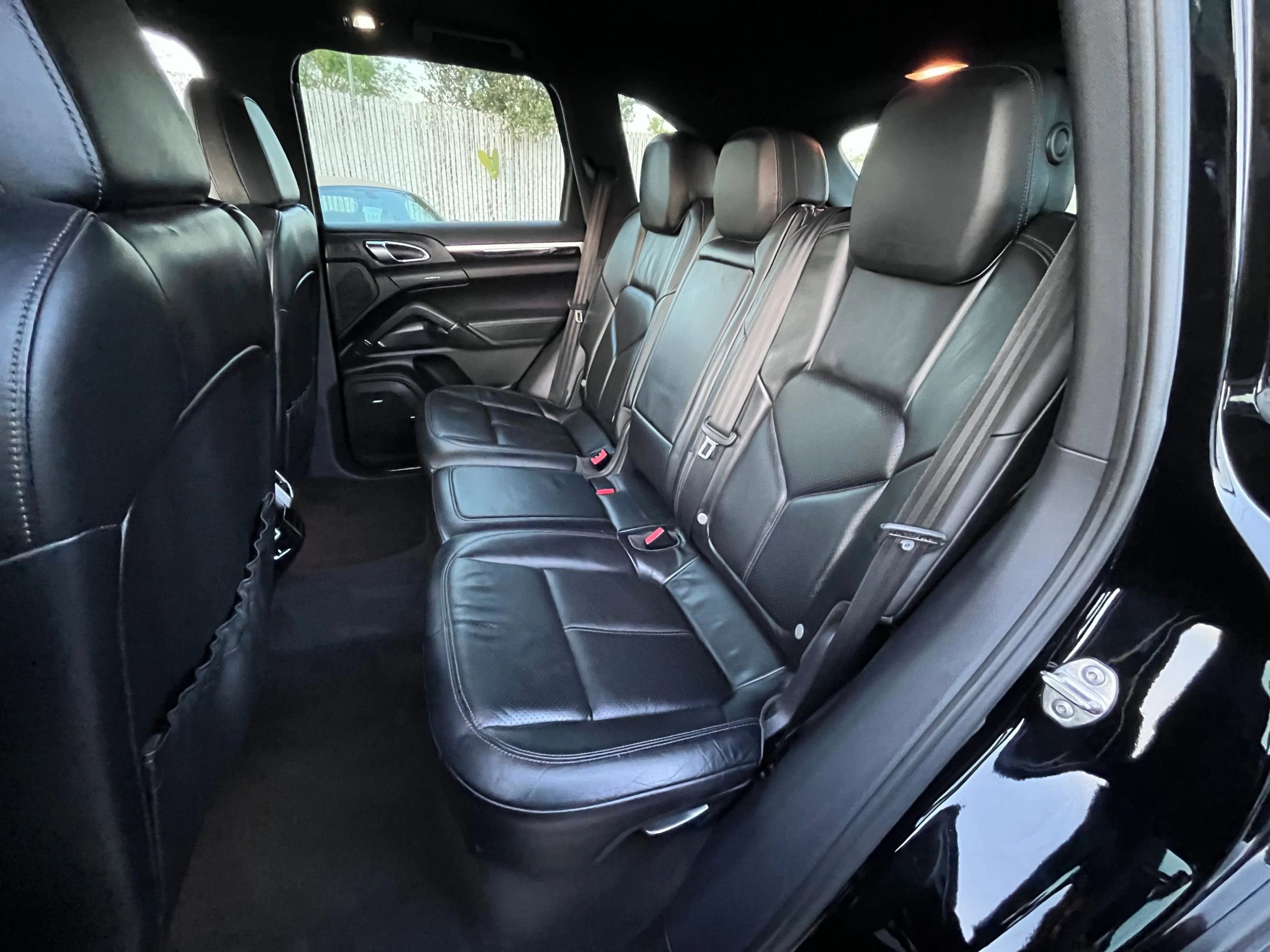 Used 2012 Porsche Cayenne S image 14