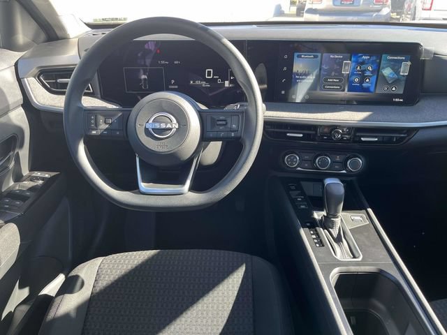 New 2026 Nissan Kicks S FWD image 3