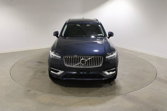 Used 2023 Volvo XC90 B6 Plus w/ Protection Package Premier image 2