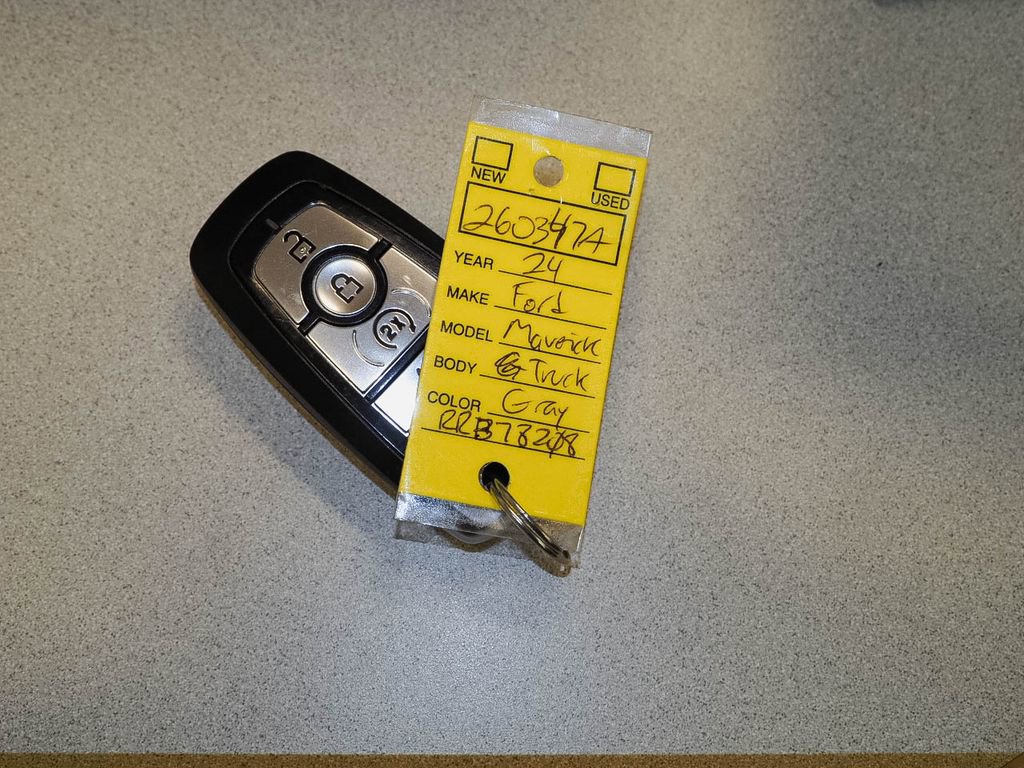 Used 2024 Ford Maverick Lariat image 38