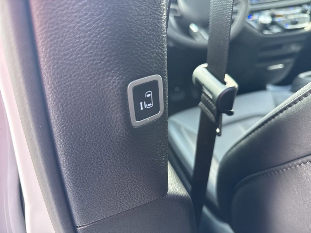 New 2026 Chrysler Pacifica Select image 18