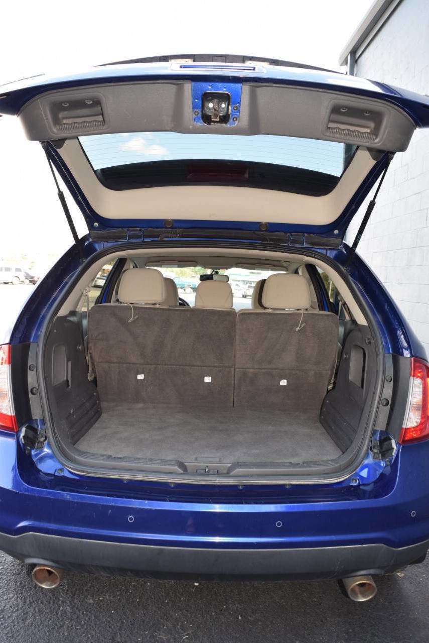 Used 2013 Ford Edge SE image 46
