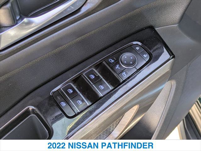 Used 2022 Nissan Pathfinder Platinum w/ Cargo Package FWD image 13