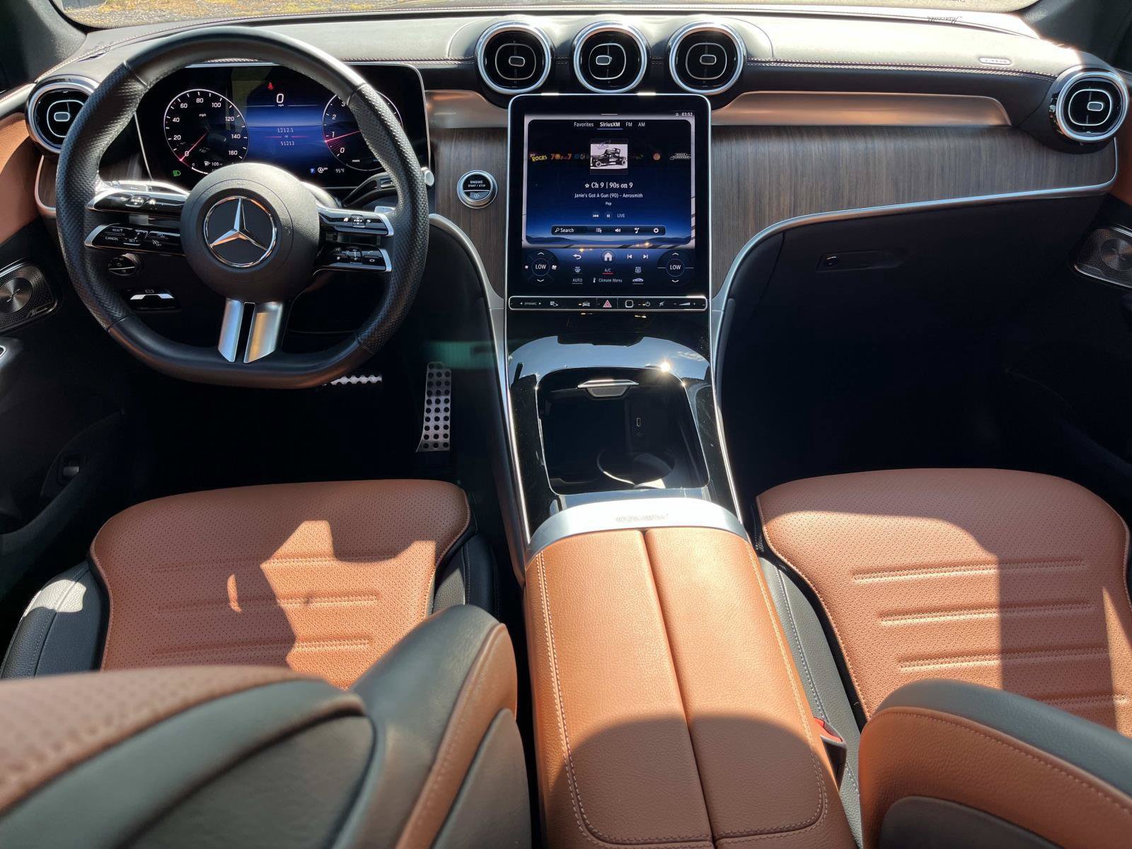 Certified 2024 Mercedes-Benz GLC 300 4MATIC image 16