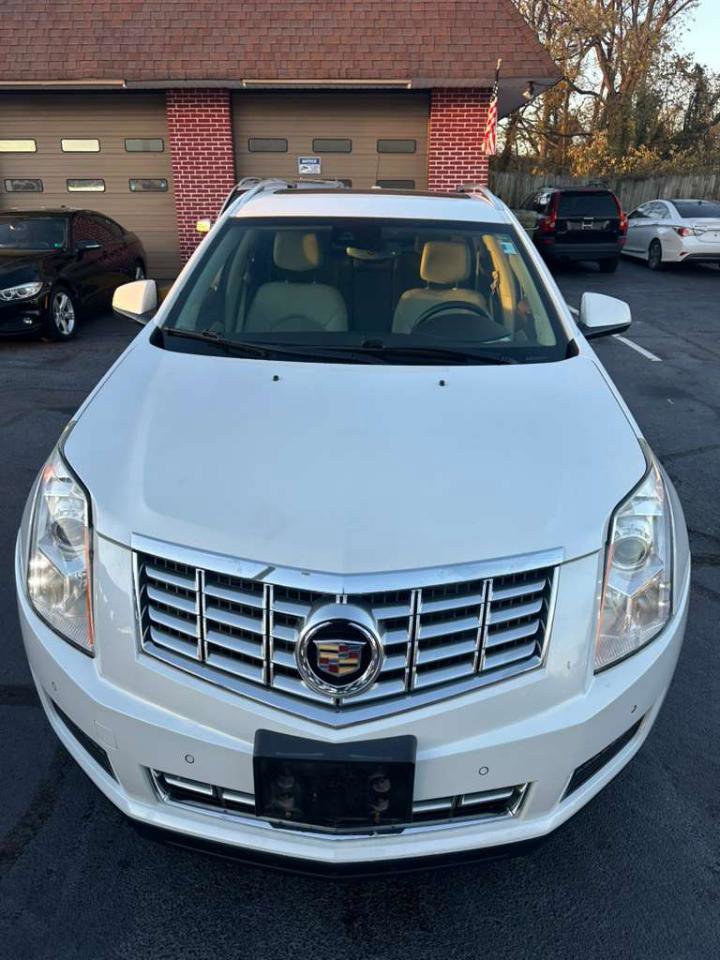 Used 2015 Cadillac SRX Luxury w/ Driver Awareness Package AWD/4WD image 9