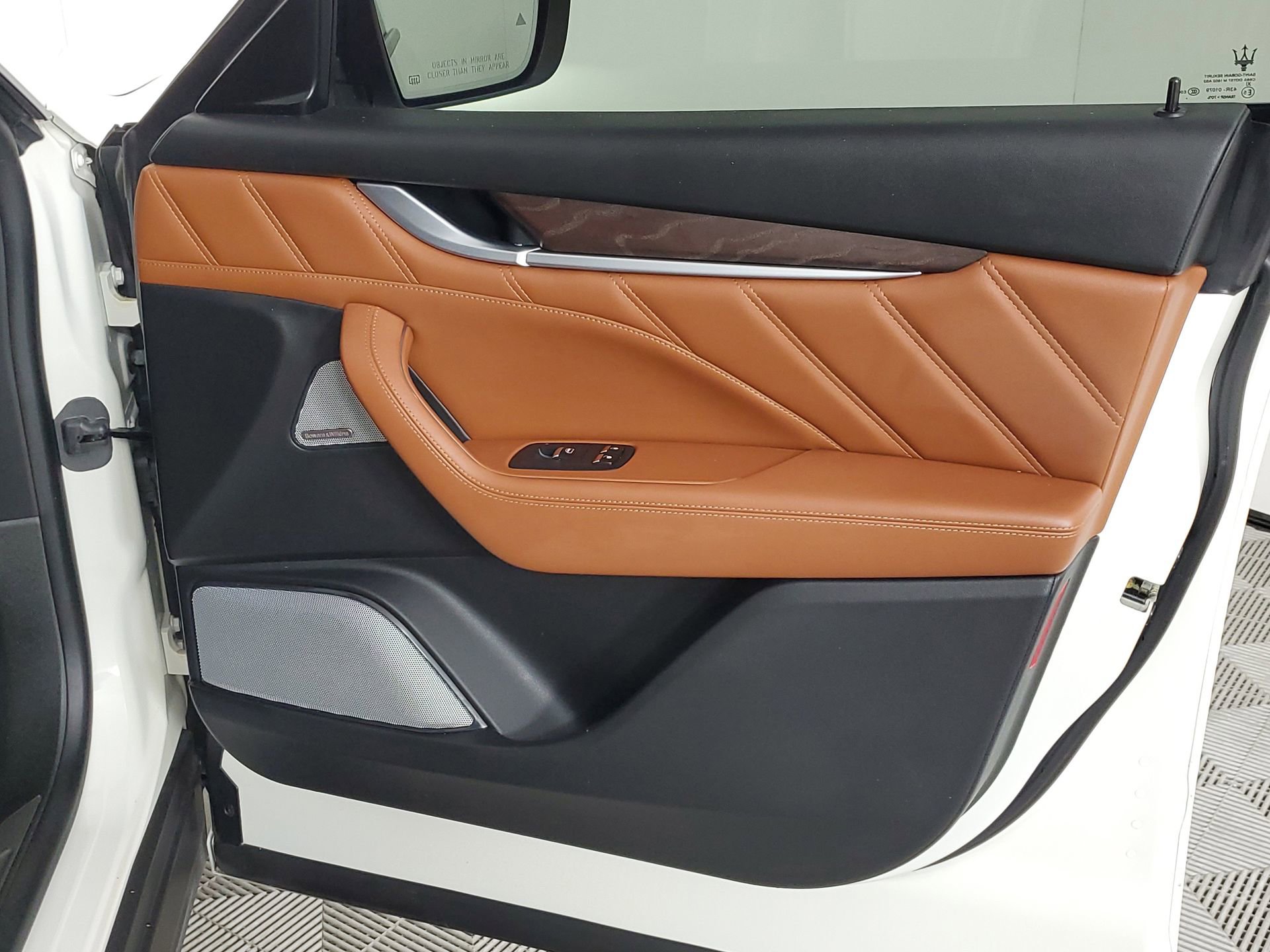 Used 2023 Maserati Levante Modena S image 25