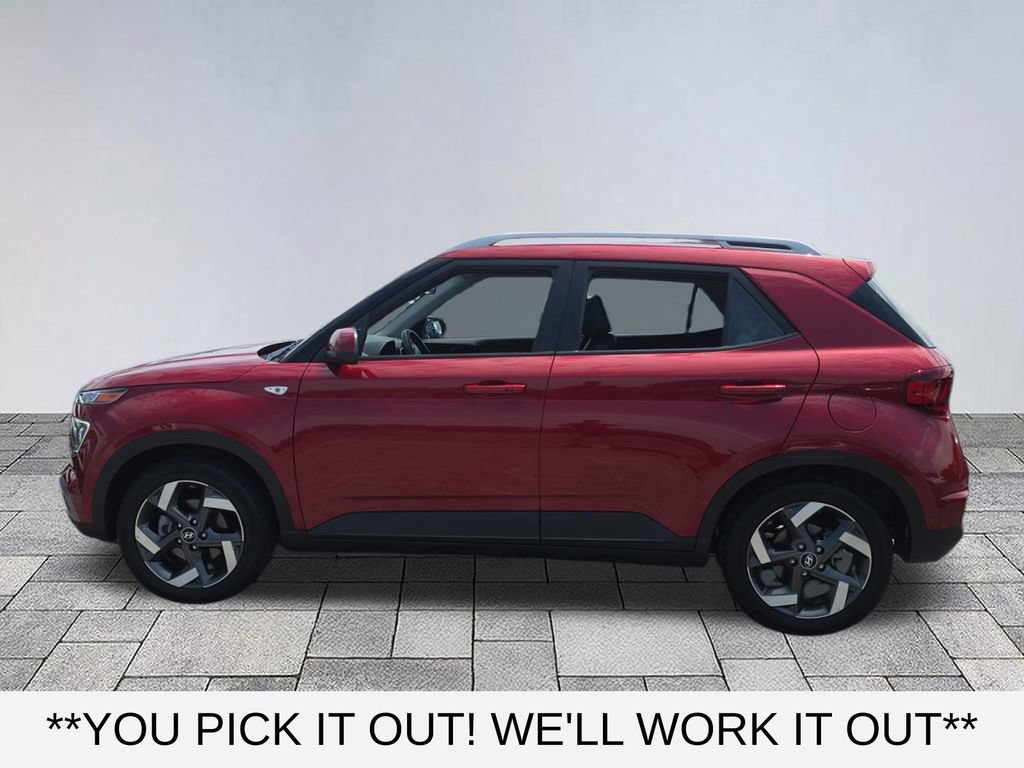 Used 2025 Hyundai Venue Limited FWD image 4