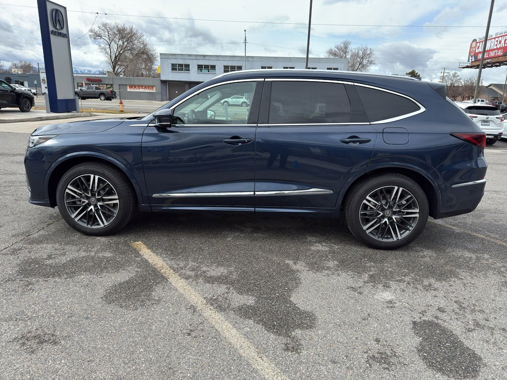 Used 2026 Acura MDX SH-AWD w/ Advance Package image 4