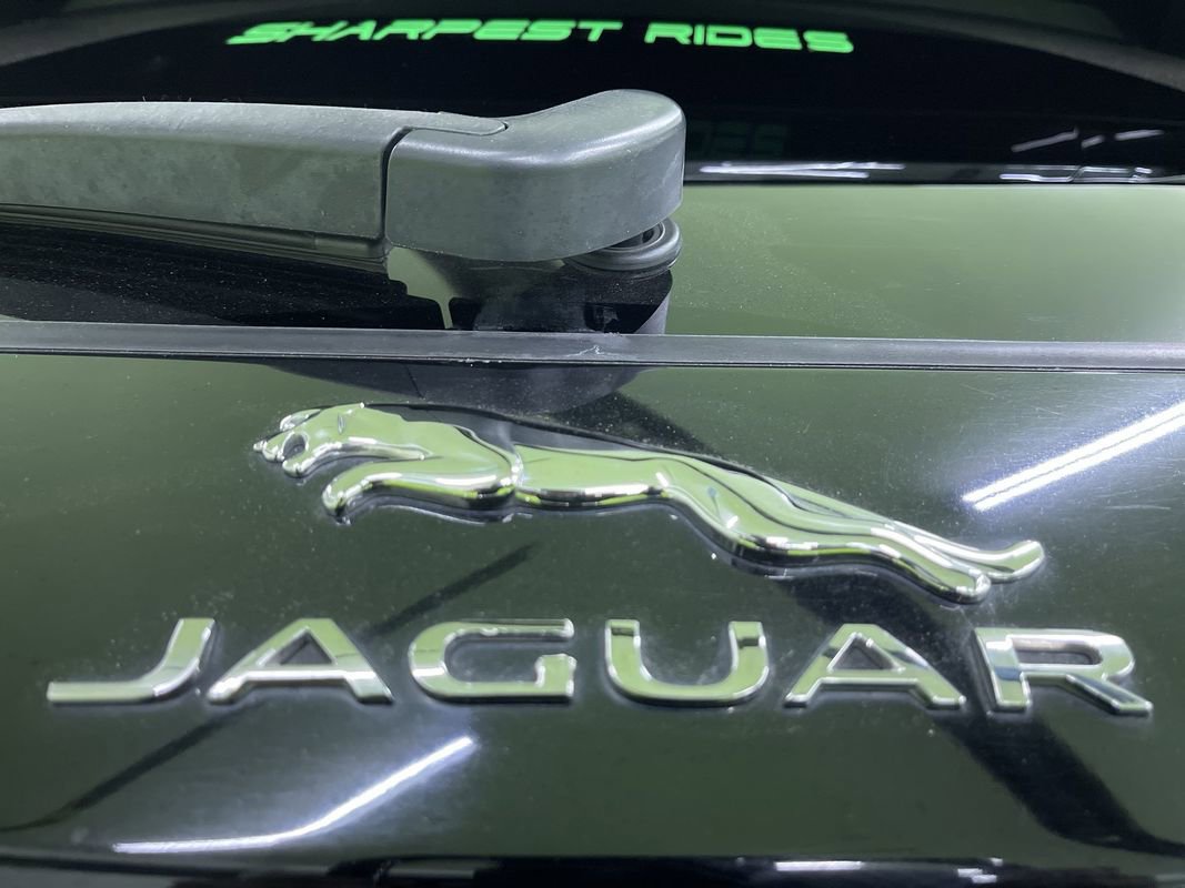 Used 2019 Jaguar F-PACE Prestige image 13