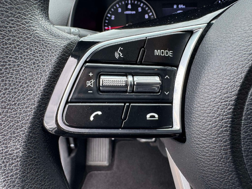Used 2021 Kia Forte LXS FWD image 19