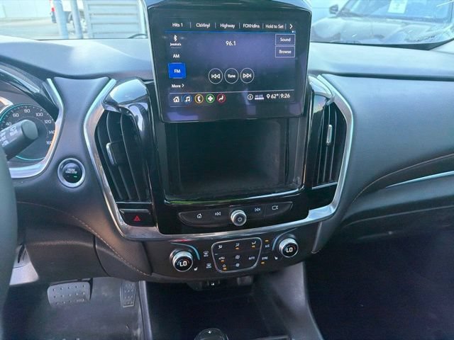 Used 2020 Chevrolet Traverse LT AWD/4WD image 19