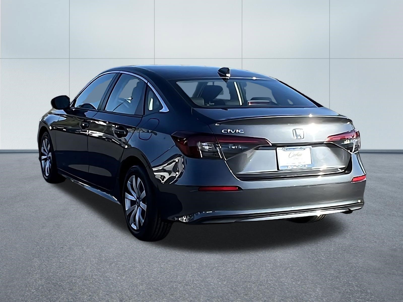 Used 2025 Honda Civic LX image 4