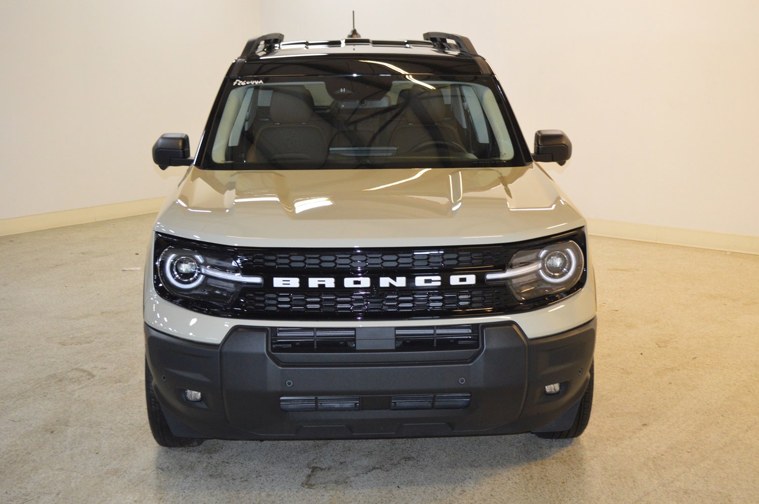 Used 2025 Ford Bronco Sport Outer Banks w/ Outer Banks Tech Package+ image 8