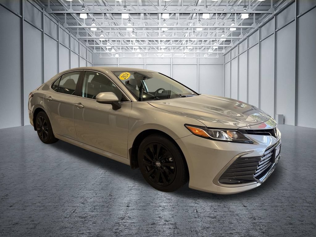 Used 2024 Toyota Camry LE FWD image 37
