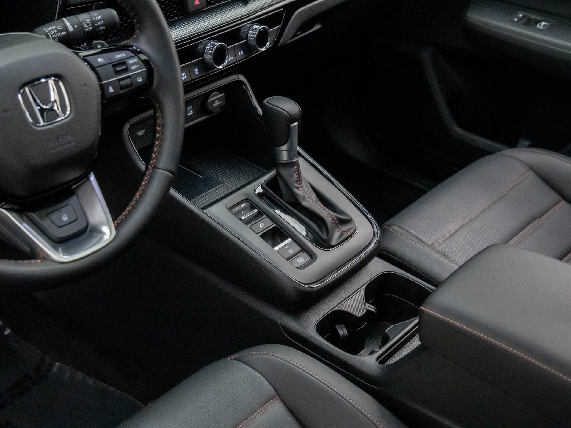 Used 2026 Honda CR-V Sport Touring image 12