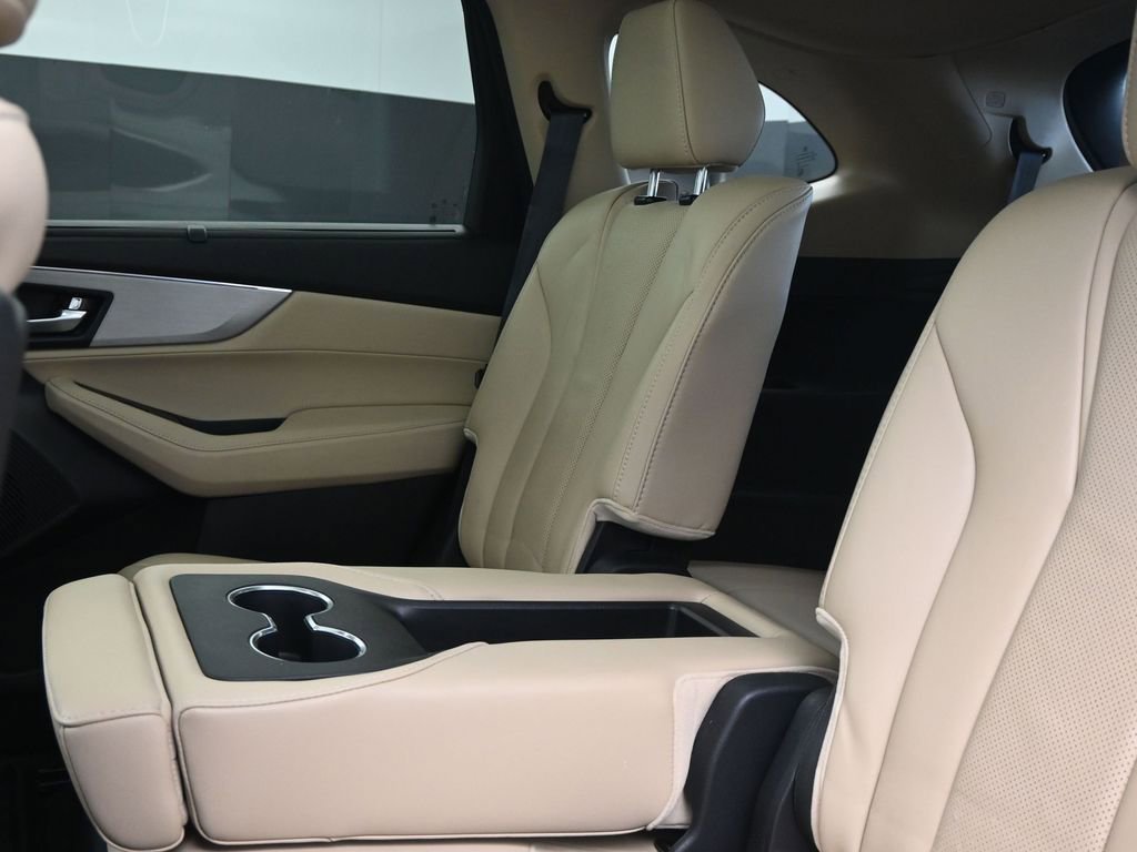 Used 2023 Acura MDX FWD w/ Technology Package image 22