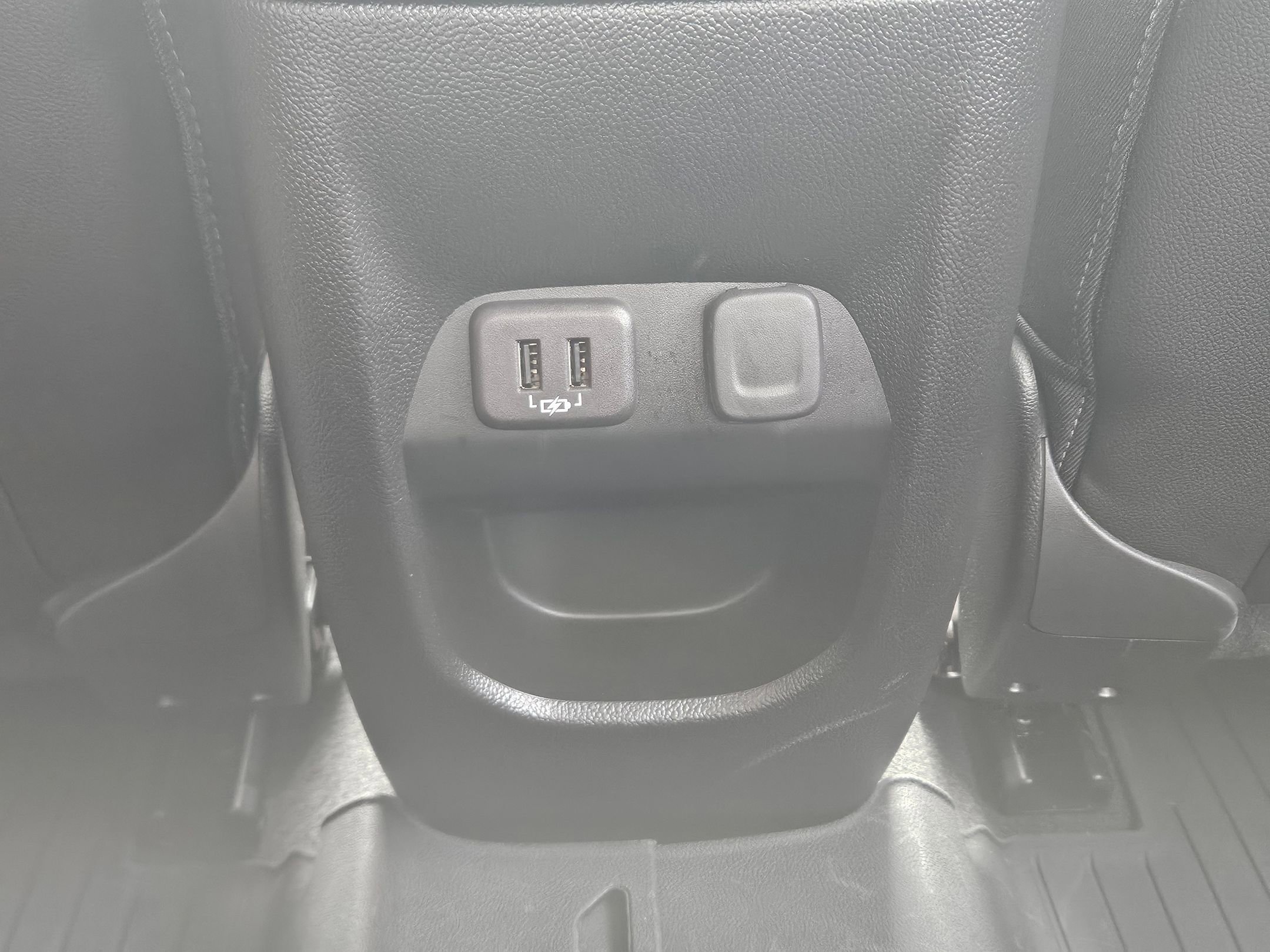 Used 2022 GMC Canyon Elevation w/ Elevation Premium Package image 26