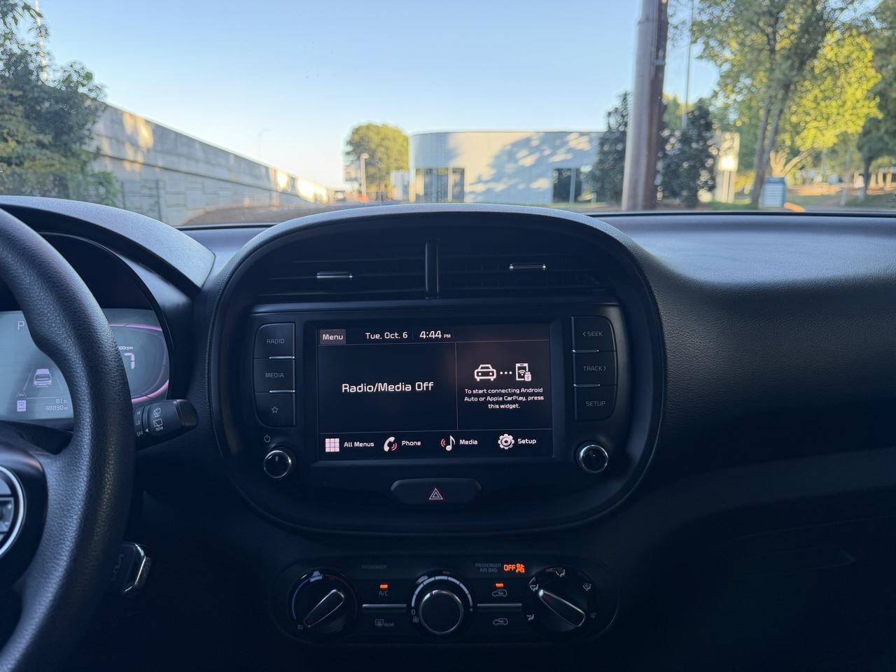 Used 2024 Kia Soul LX w/ Option Group 015 FWD image 24