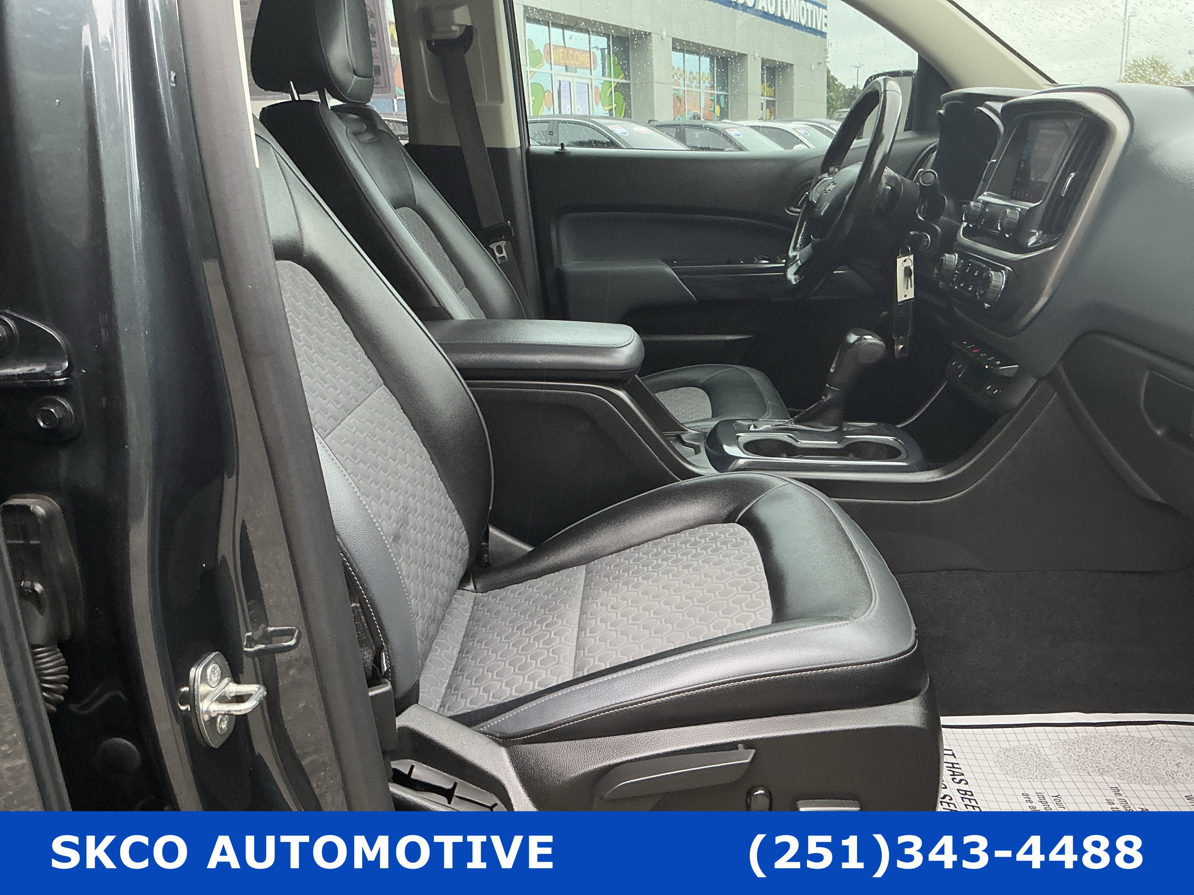Used 2020 Chevrolet Colorado Z71 RWD image 13