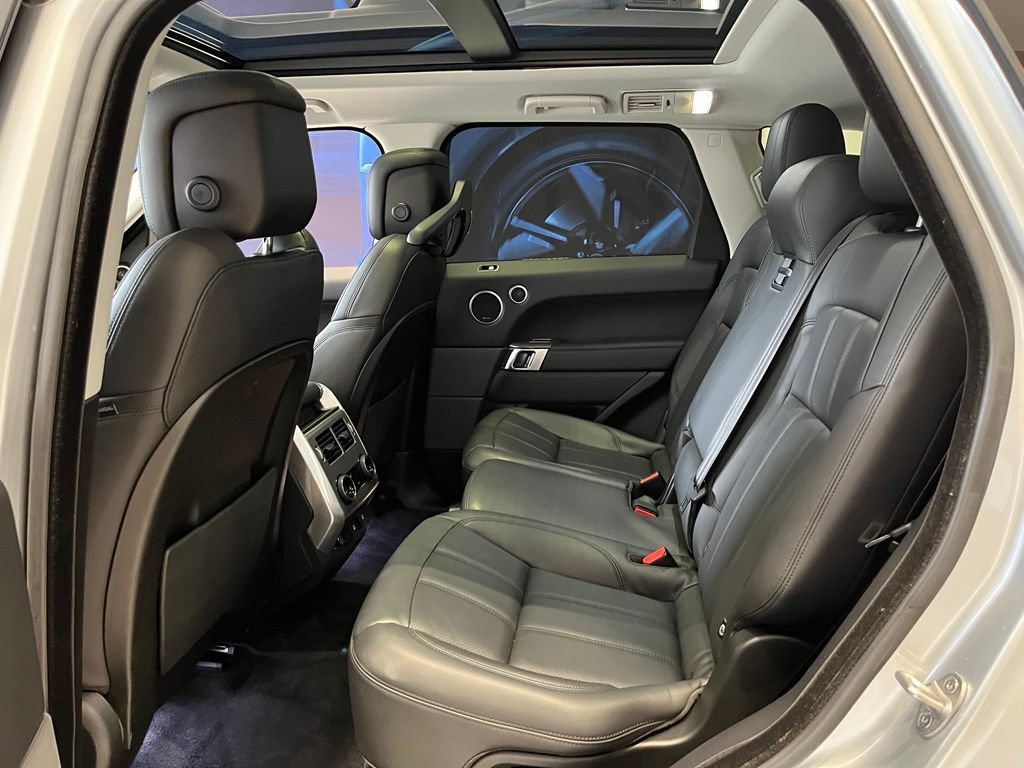 Used 2019 Land Rover Range Rover Sport HSE AWD/4WD image 22