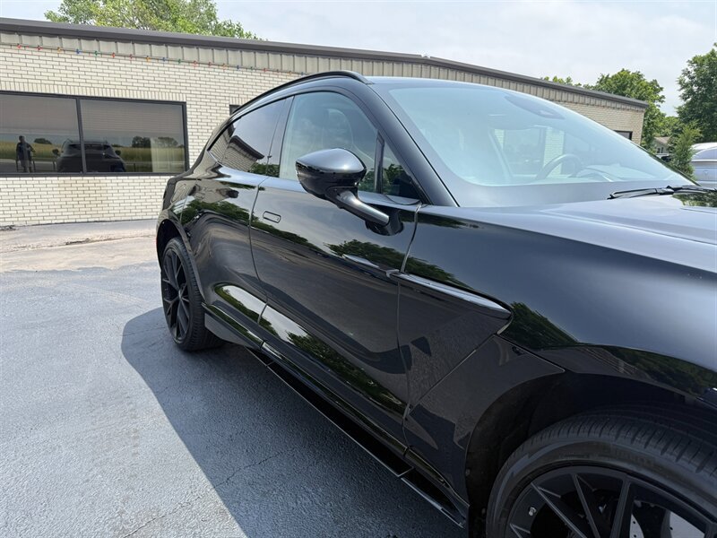 Used 2025 Aston Martin DBX 707 AWD/4WD image 46