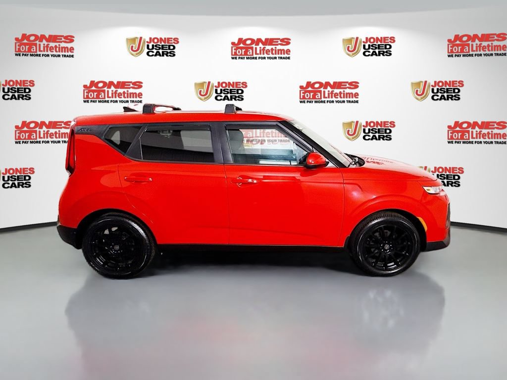 Used 2020 Kia Soul LX FWD image 15