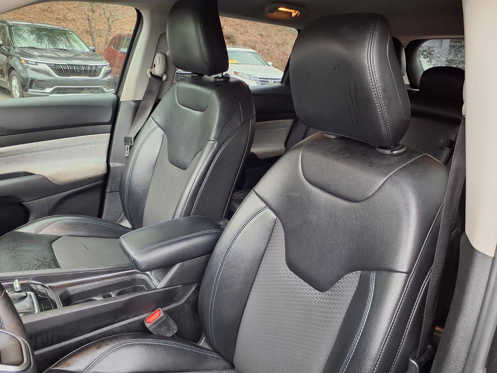 Used 2022 Jeep Compass Latitude w/ Convenience Group image 12