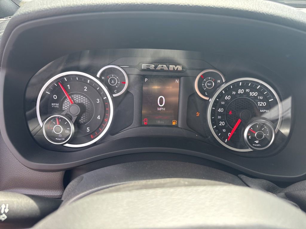 New 2026 RAM 2500 Big Horn AWD/4WD image 22