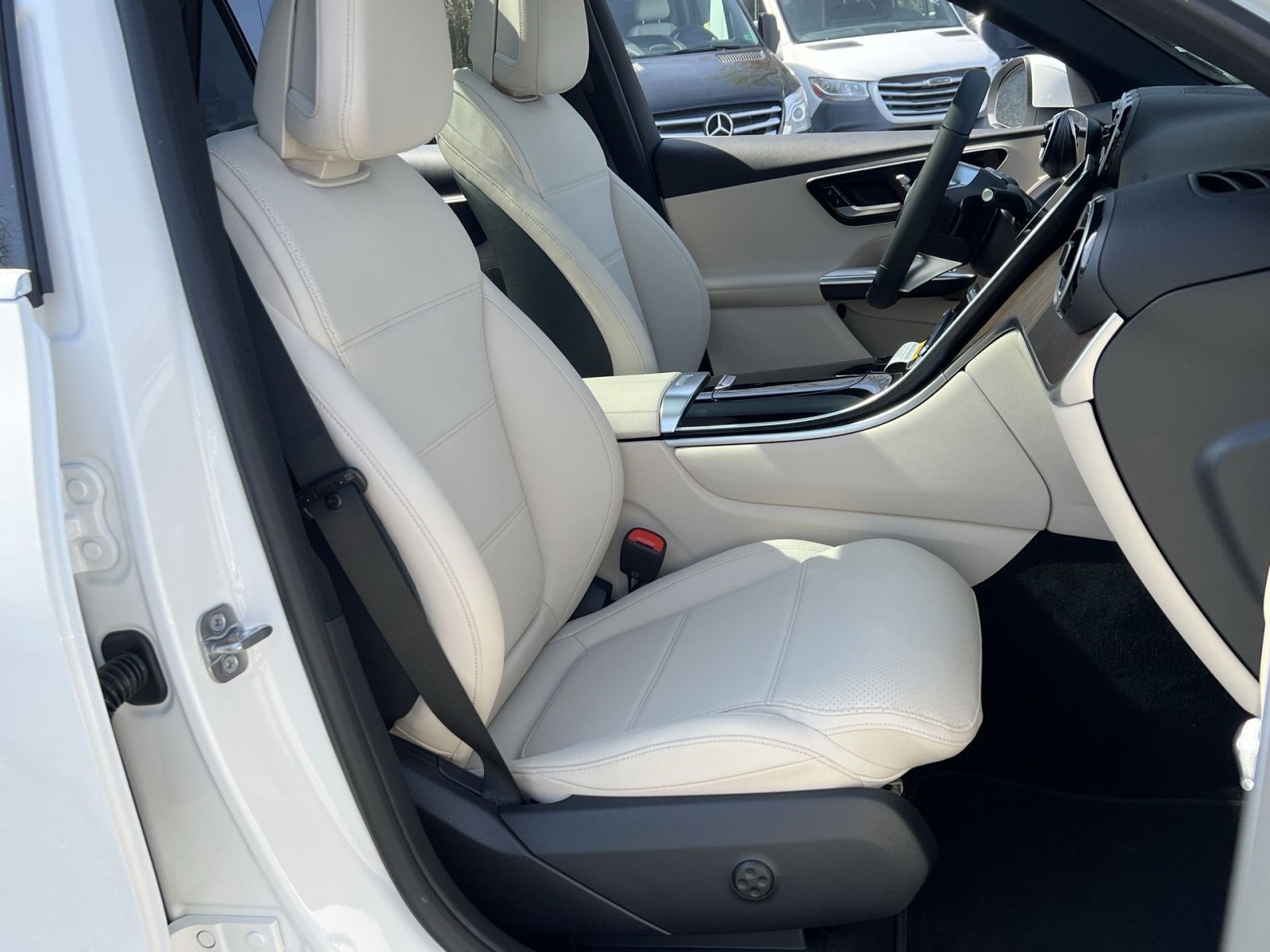 New 2026 Mercedes-Benz GLC 300 4MATIC image 26