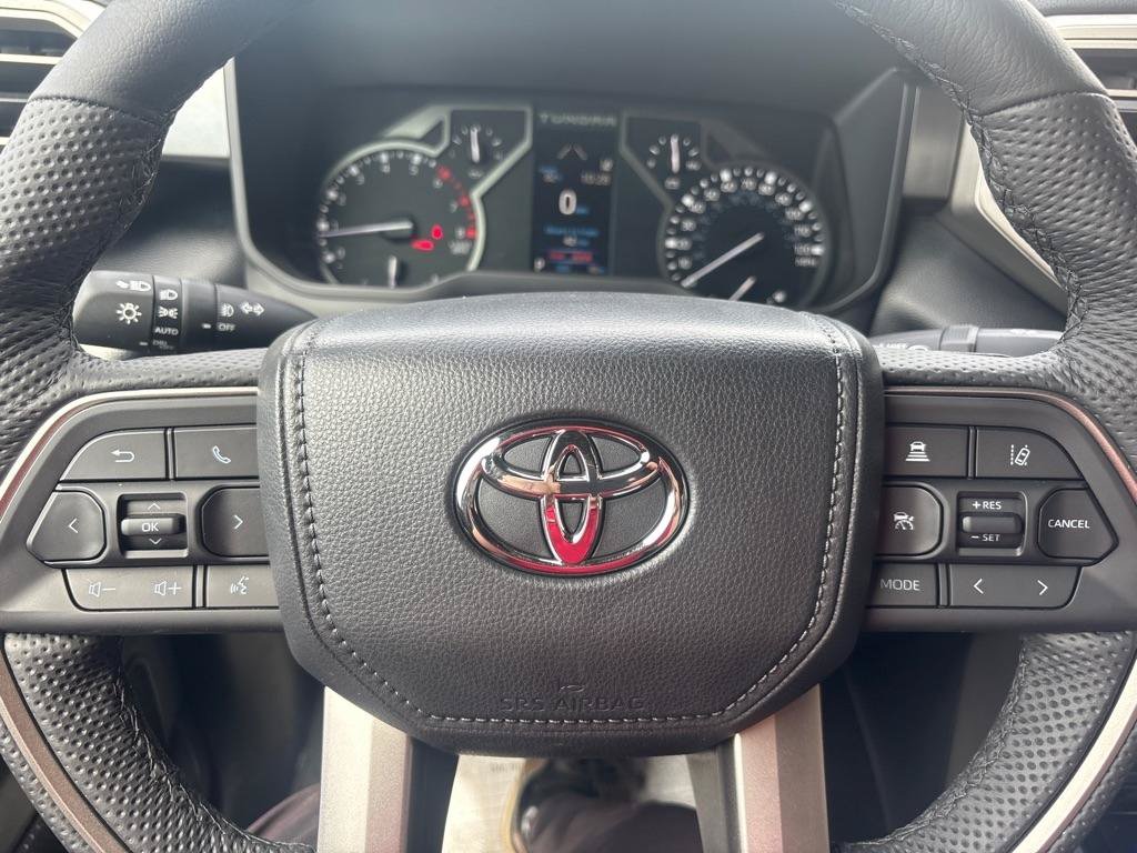 Used 2026 Toyota Tundra SR5 w/ SR5 Premium Package AWD/4WD image 33