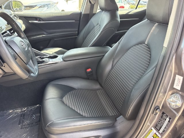 Used 2023 Toyota Camry SE w/ Convenience Package FWD image 11