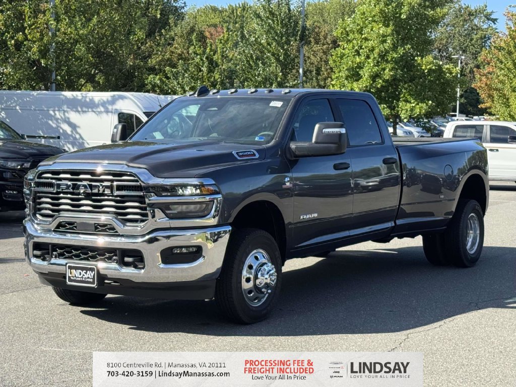 New 2026 RAM 3500 Big Horn AWD/4WD image 4
