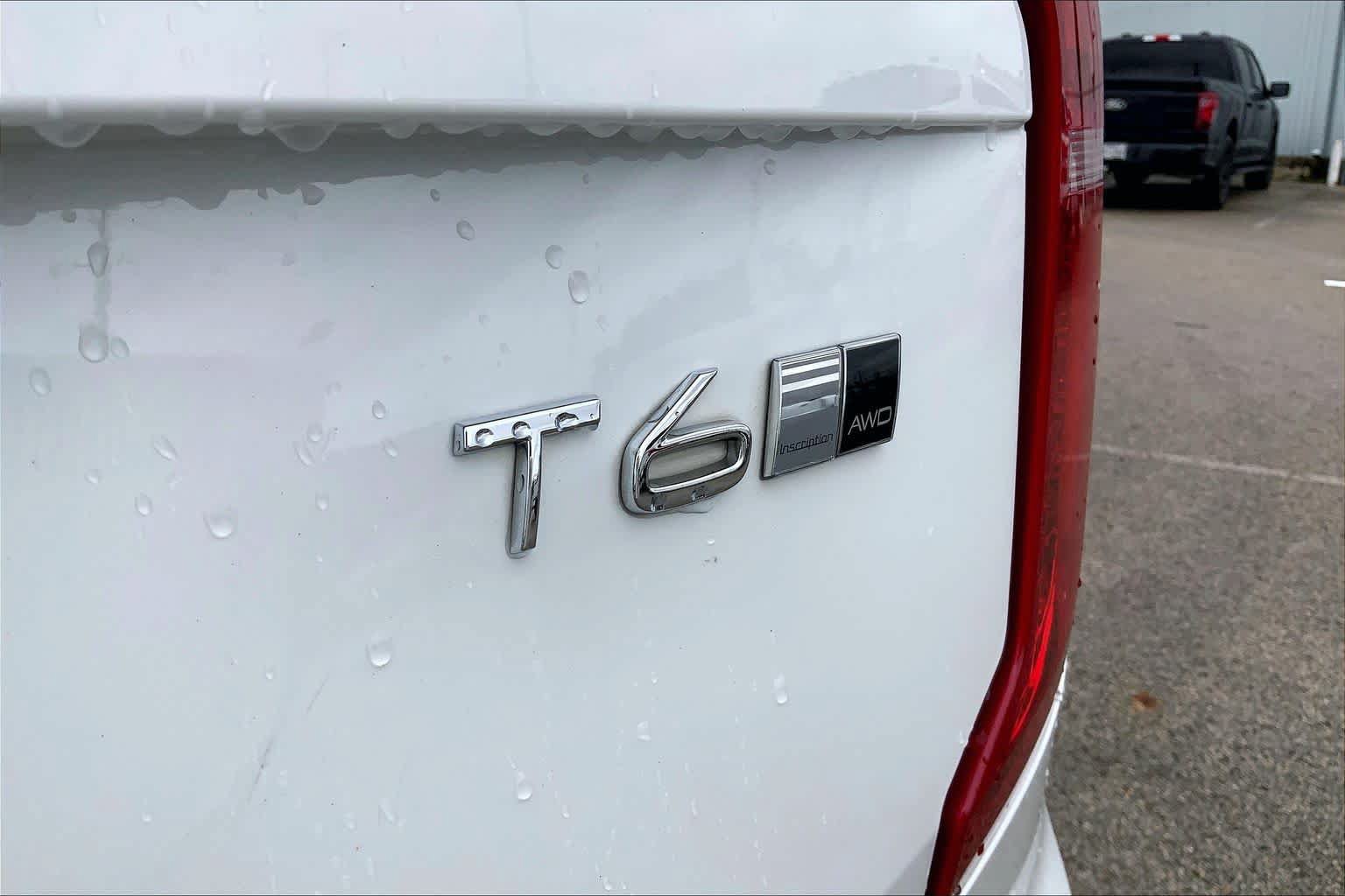 Used 2018 Volvo XC90 T6 Inscription w/ Convenience Package AWD/4WD image 9