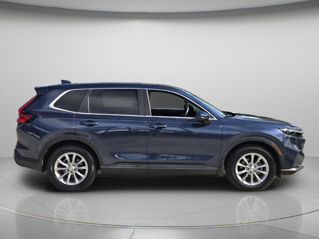 Used 2025 Honda CR-V EX image 3