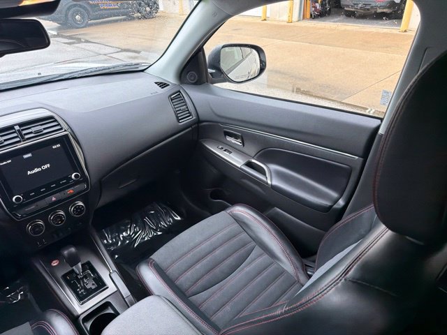 Used 2024 Mitsubishi Outlander Sport SE AWD/4WD image 20